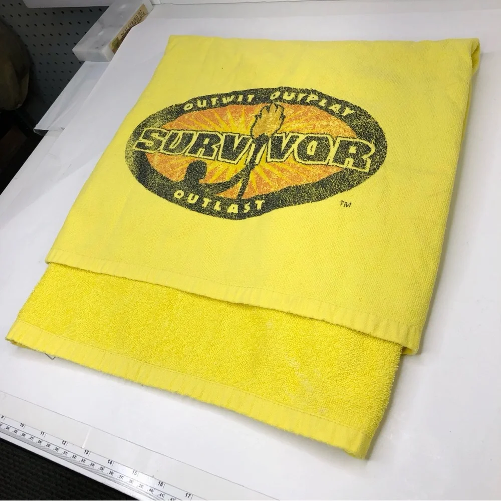 Vtg Magic Beach Towel Yellow Survivor Outwit Outplay Outlast Sun & Surf 30